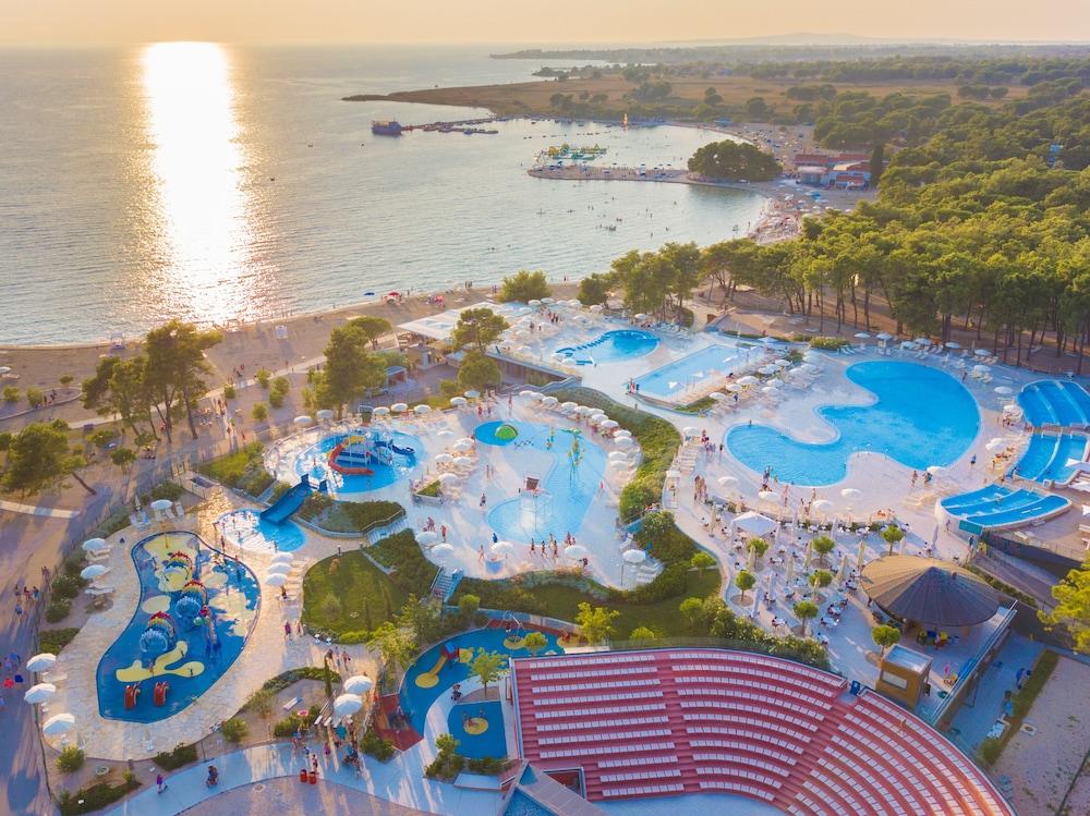 Zaton Holiday Resort Mobile Homes Nin Luaran gambar